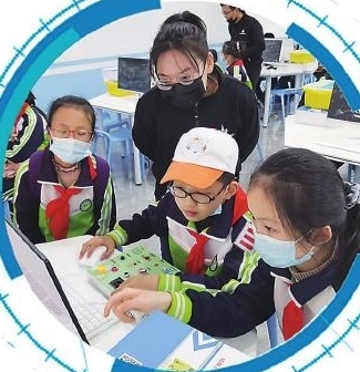中国股票配资网平台 如何培养教师深层次数字素养
